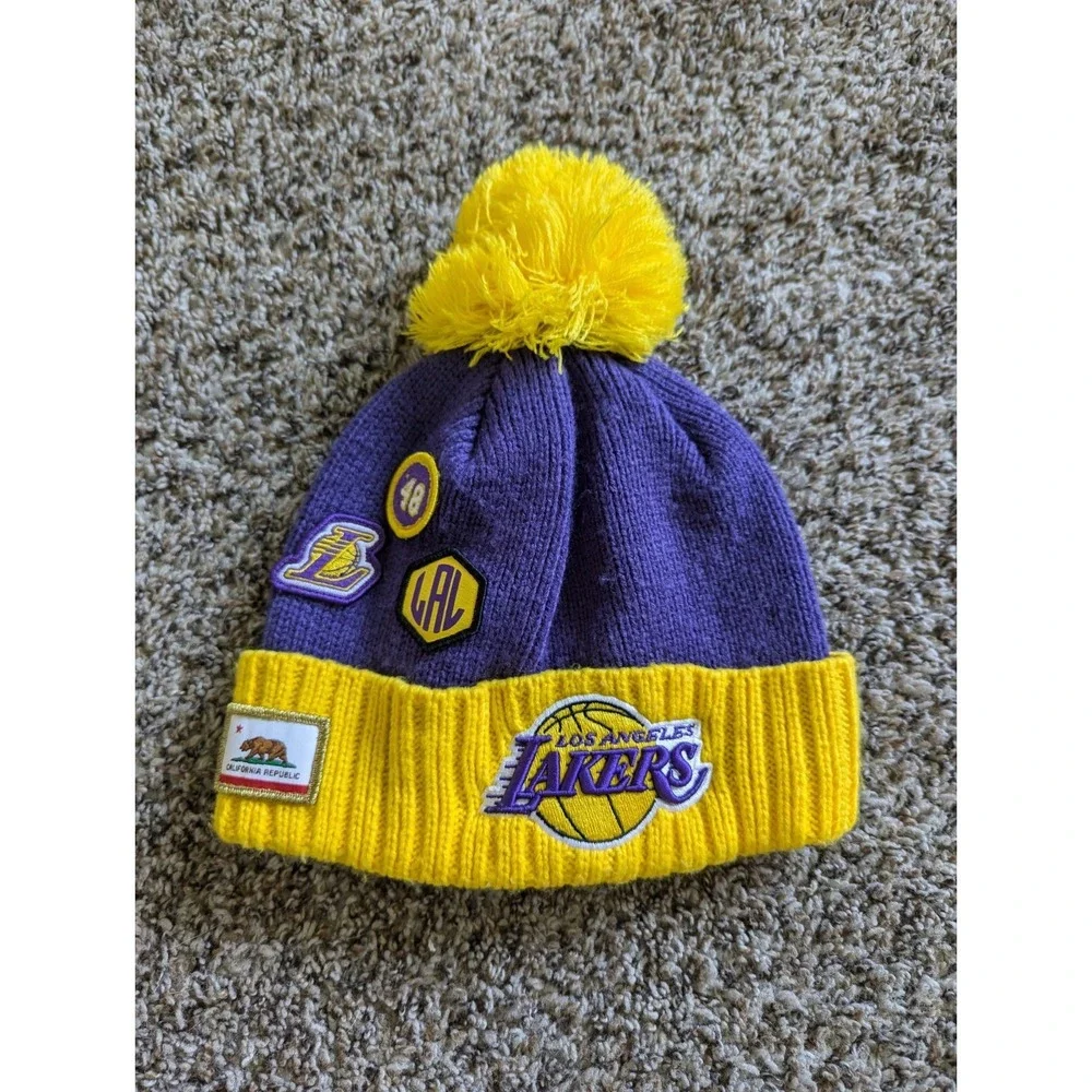 New Era‎ Kobe Bryant Los Angeles Lakers Beanie RARE Youth